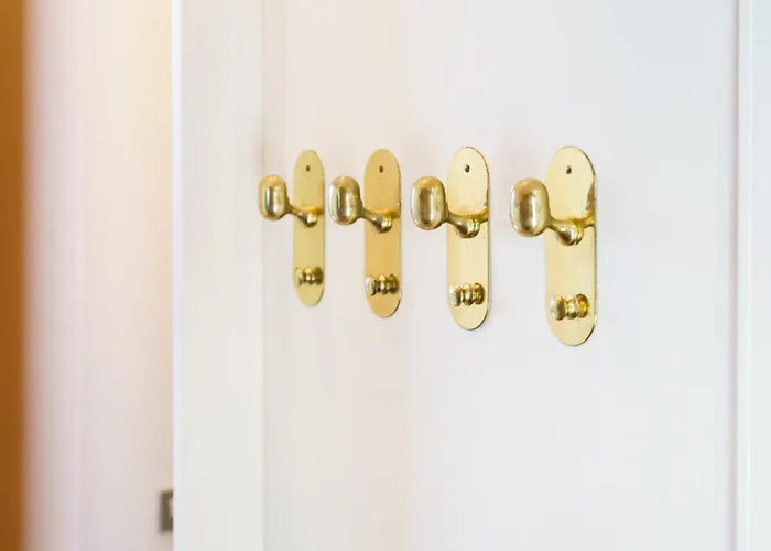 Intrho Vintage Flat