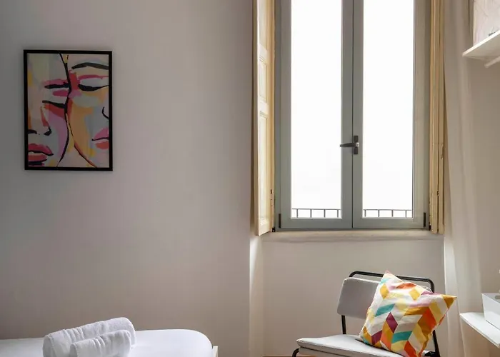 Ludo's Navigli Apartment *