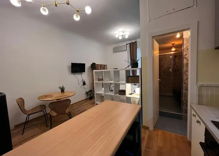 La Regina Delle Locazioni Ai Navigli Milan