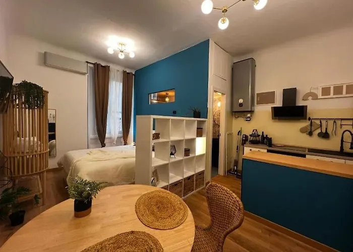 La Regina Delle Locazioni Ai Navigli Apartment