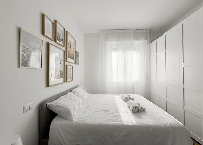 Moderno Bilocale Vicino A Fondazione Prada Milan