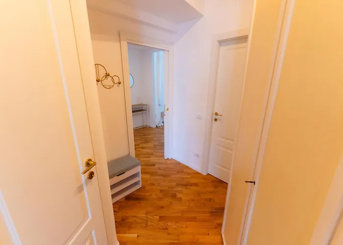 Casa Soperga, Corso Buenos Aires, Loreto, Apartmán Milán