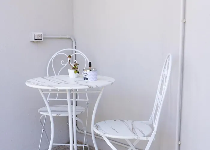 Casa Soperga, Corso Buenos Aires, Loreto, *