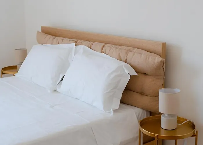 Casa Soperga, Corso Buenos Aires, Loreto, * Milán