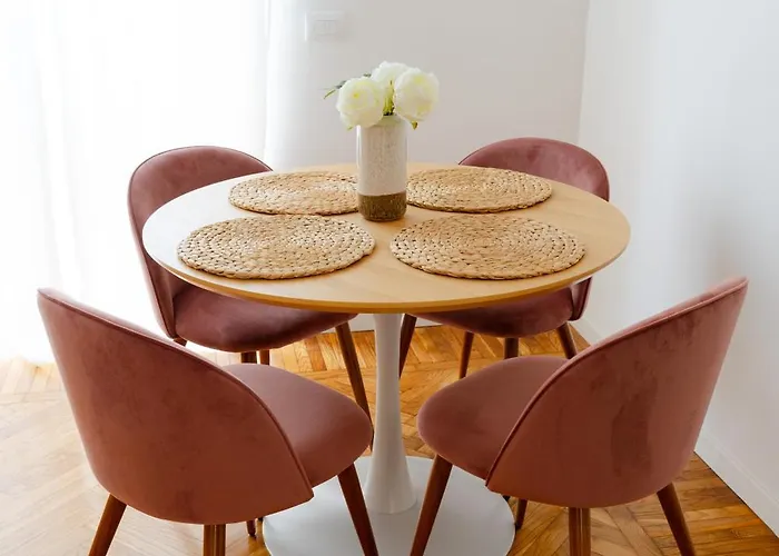 Casa Soperga, Corso Buenos Aires, Loreto, *