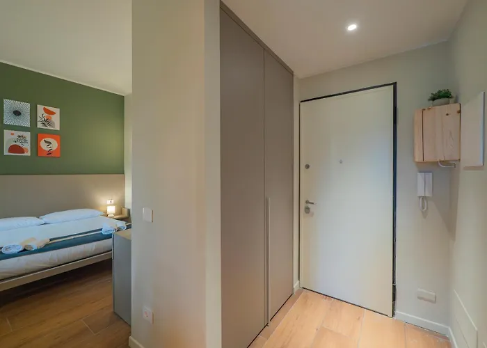 Xenia - Elegant In San Siro Area