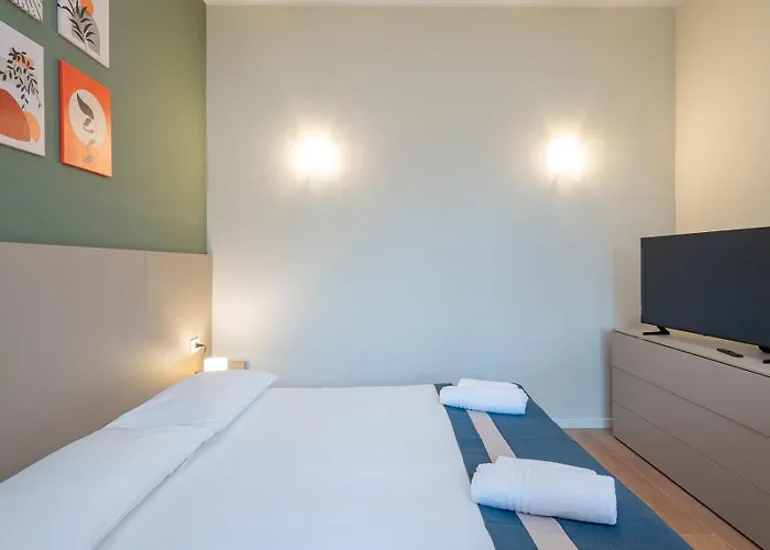 아파트 Xenia - Elegant In San Siro Area *