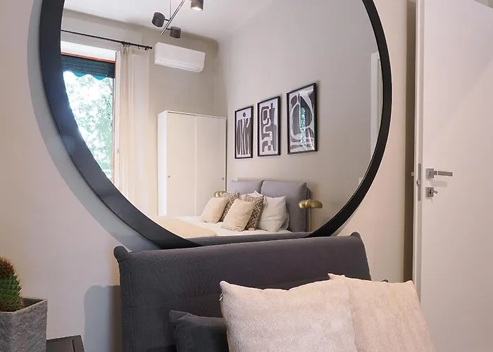 Boutique Design - Subway 300 Meters 15 Mins From Brera Apartment *