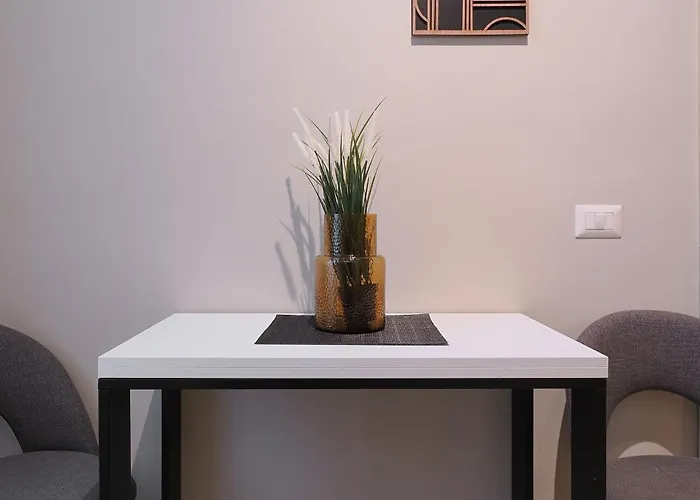 Boutique Design - Subway 300 Meters 15 Mins From Brera Apartment