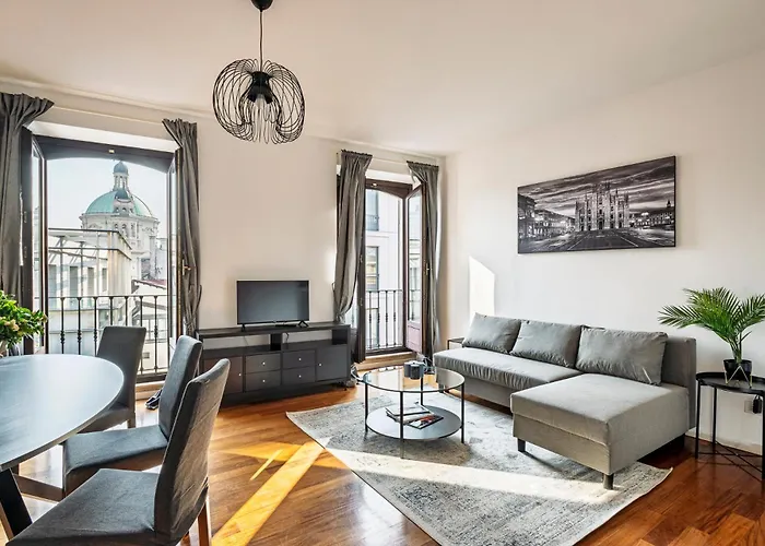 Elegant 2 Bedrooms Near Duomo 公寓 米兰