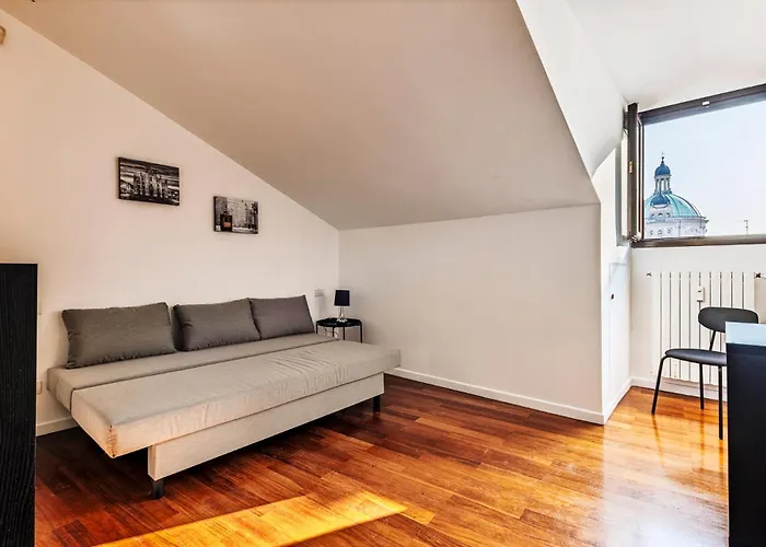 Elegant 2 Bedrooms Near Duomo 公寓 米兰