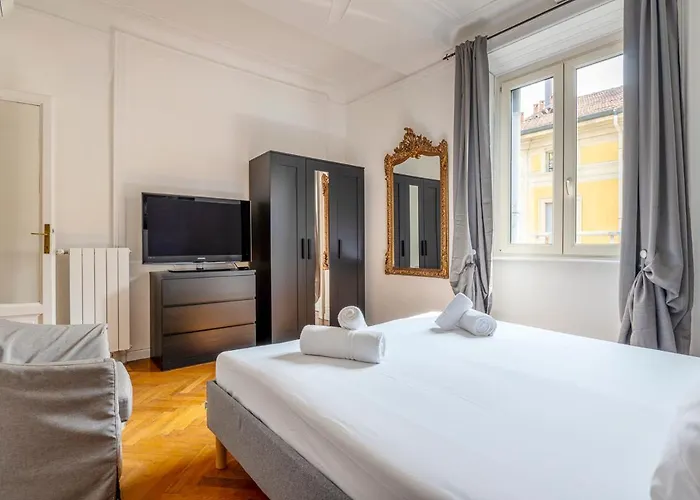 Exclusive 3 Bedrooms In Brera *