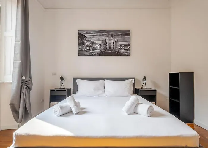 Apartament Exclusive 3 Bedrooms In Brera Mediolan