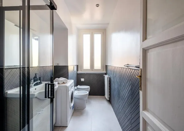 Exclusive 3 Bedrooms In Brera *