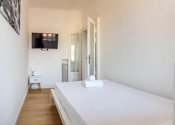 Exclusive 3 Bedrooms In Brera