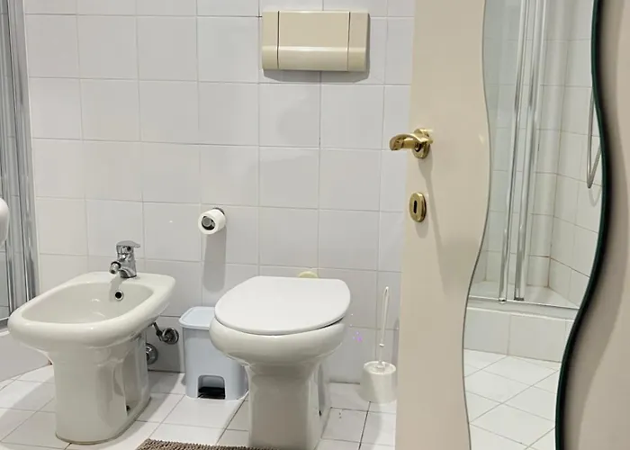 Casa Tiare, Artsy Zona Brera Moscova Apartamento *