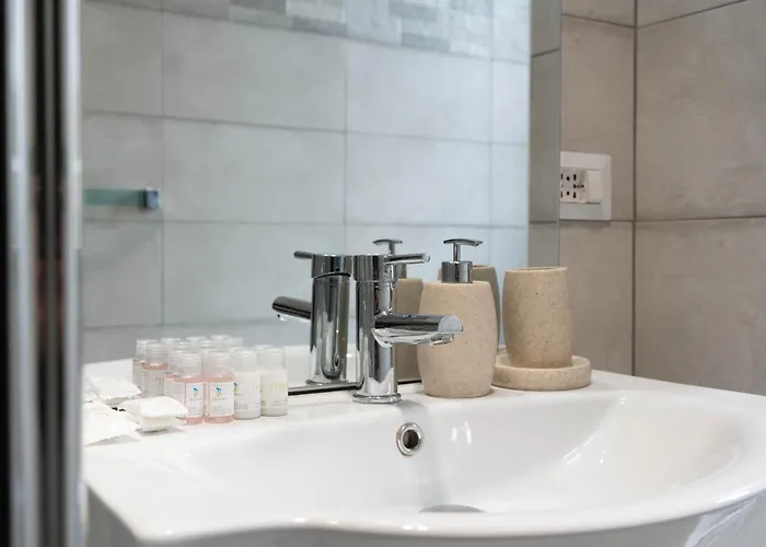 12 Centro Parking Free