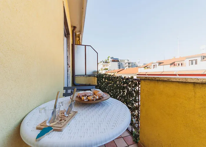 Luminoso In Porta Venezia شقة *