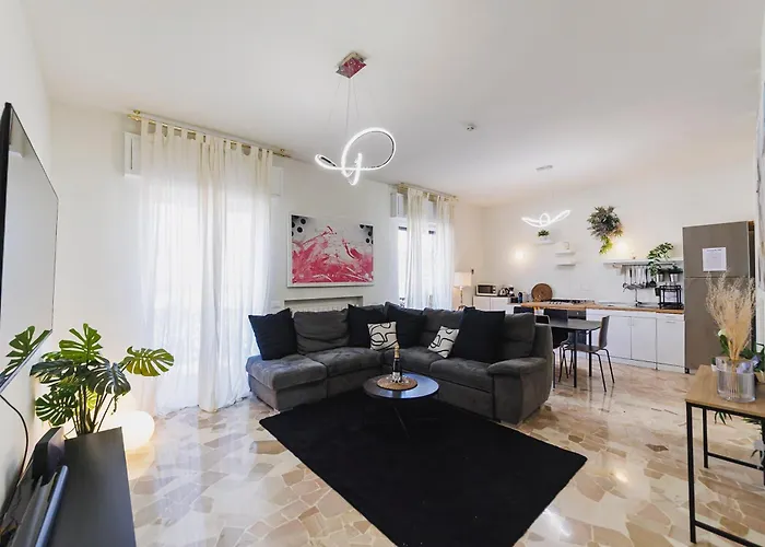 شقة Luminoso In Porta Venezia ميلان