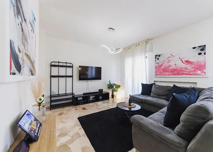 Luminoso In Porta Venezia شقة ميلان