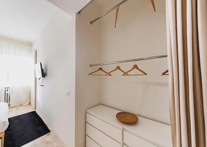 Luminoso In Porta Venezia شقة *