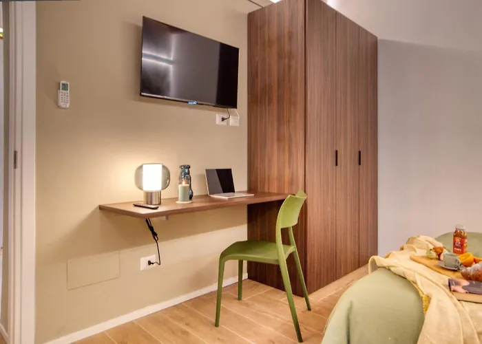 Near The Duomo, Mini Navigli *