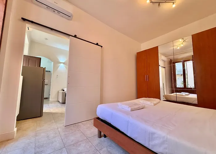 20 Off Garibaldi Eleganza Mediolan