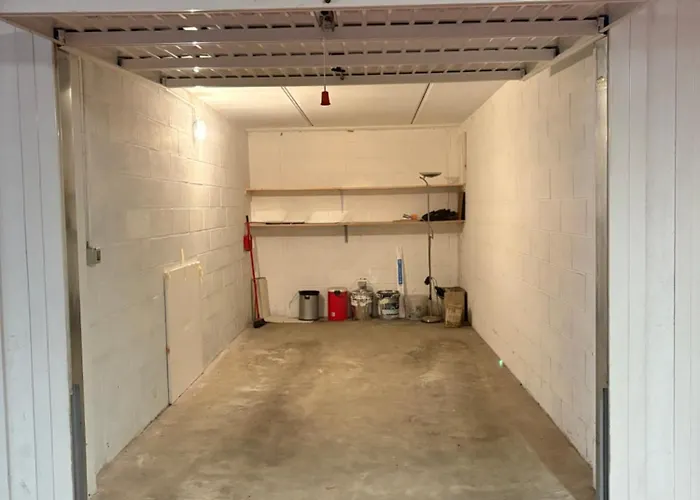 Spazio Breda - Free Parking, Private Garage, Metro M1, Balcony, 4 Guests Apartament Mediolan