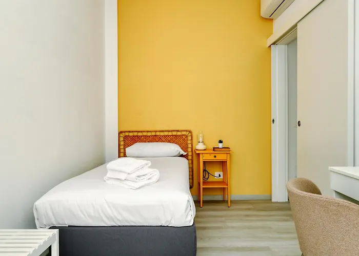 Joivy Charming 2br Flat Near Citylife Daire