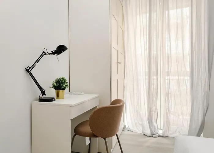 Joivy Charming 2br Flat Near Citylife