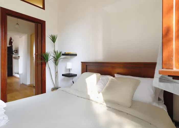 Apartman Navigli Tradizionale Con Giardino Milánó