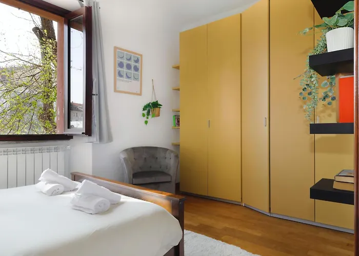 Apartman Navigli Tradizionale Con Giardino Milánó