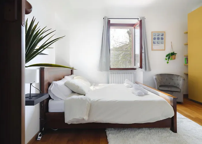 Navigli Tradizionale Con Giardino * Milánó