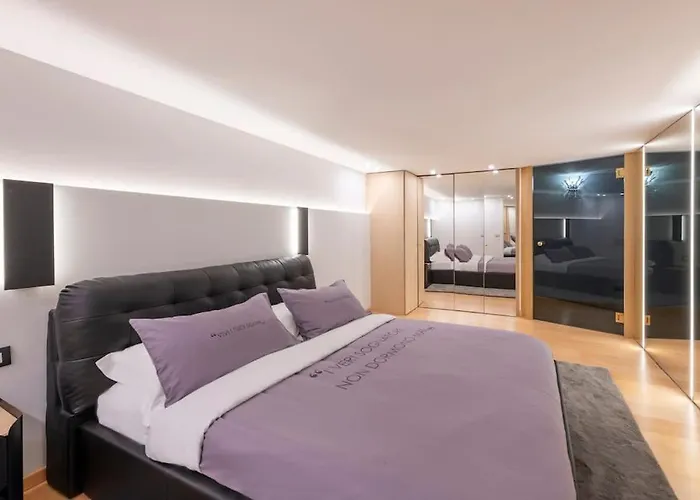 Piscina Interna Privata E A Lägenhet *