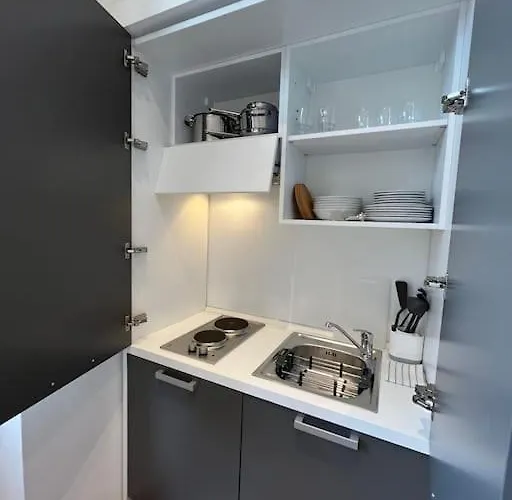 Дом отдыха 2br 2ba Ultra-fast Wifi Steps To Metro