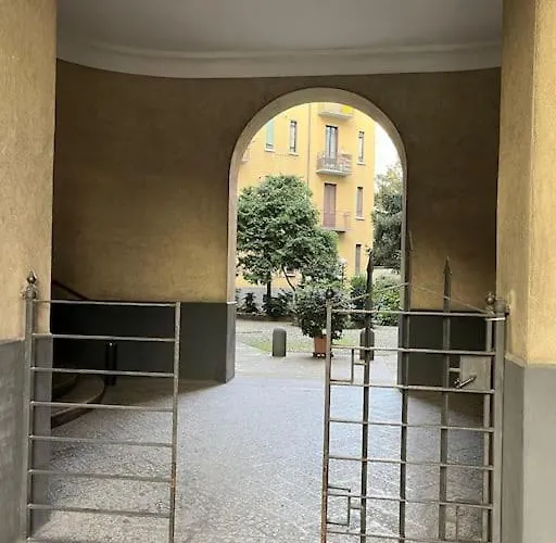 2br 2ba Ultra-fast Wifi Steps To Metro Дом отдыха