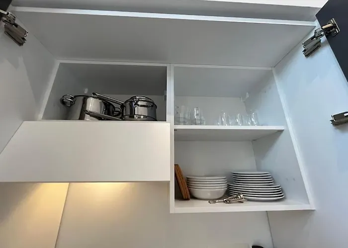 Casa vacanze 2br 2ba Ultra-fast Wifi Steps To Metro Milano