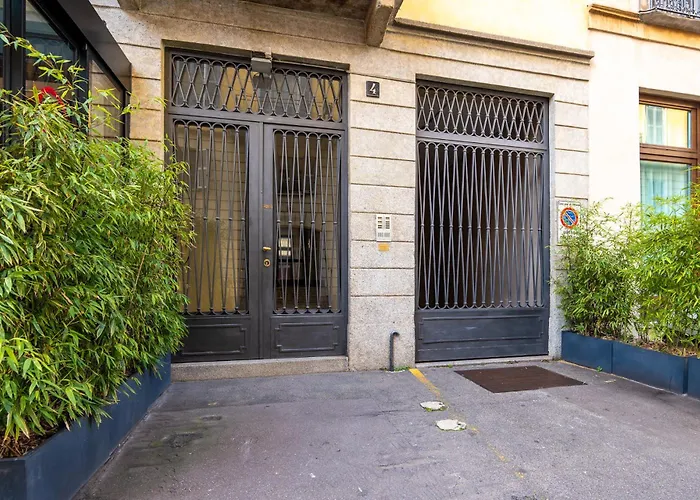 Luxurious & Spacious Flats In Duomo Milán