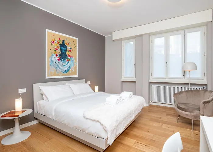 公寓 Luxurious & Spacious Flats In Duomo 米兰