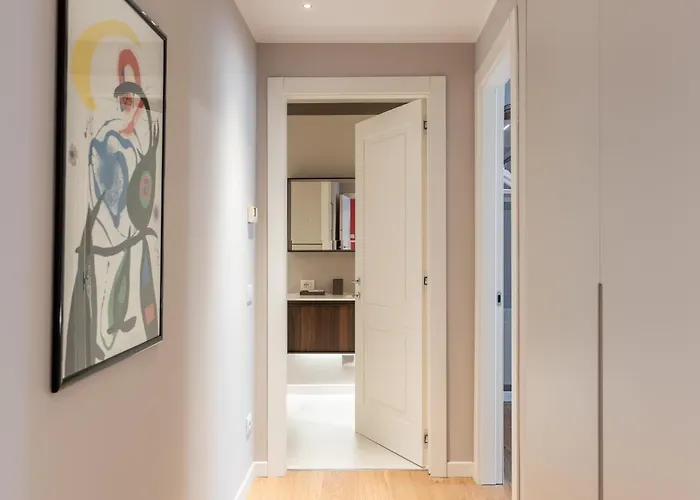 Luxurious & Spacious Flats In Duomo Appartement *