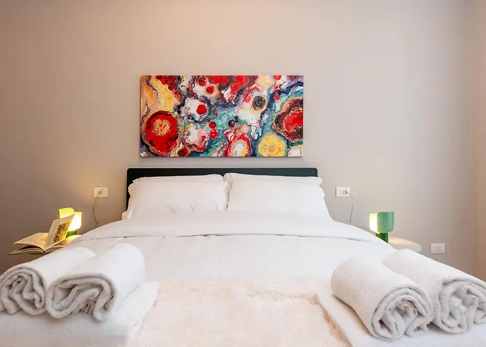 Luxurious & Spacious Flats In Duomo * Milán