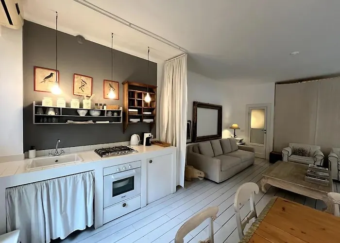 Stylish Courtyard Loft Citylife *