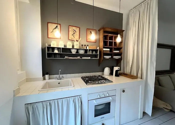 בית נופש Stylish Courtyard Loft Citylife *