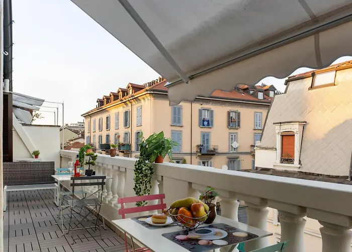 Life Elegant Penthouse With Terrace, Wi-fi Netflix, Subway 5 Min - Very Convenient Location *