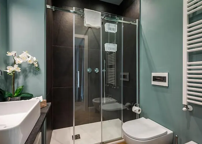 A Few Steps From The Duomo I Design I Free Wifi Milan