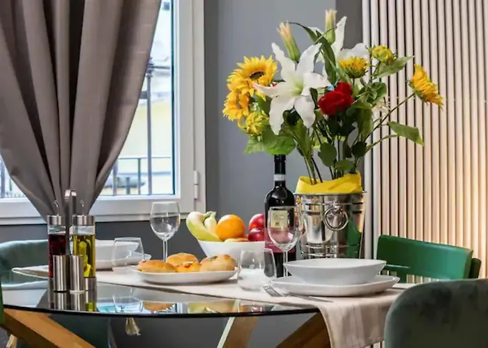 A Few Steps From The Duomo I Design I Free Wifi * Milan