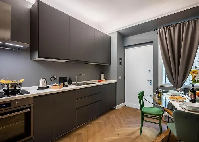 Appartement A Few Steps From The Duomo I Design I Free Wifi