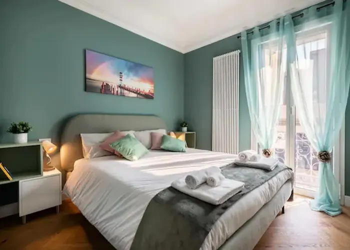 Appartement A Few Steps From The Duomo I Design I Free Wifi *