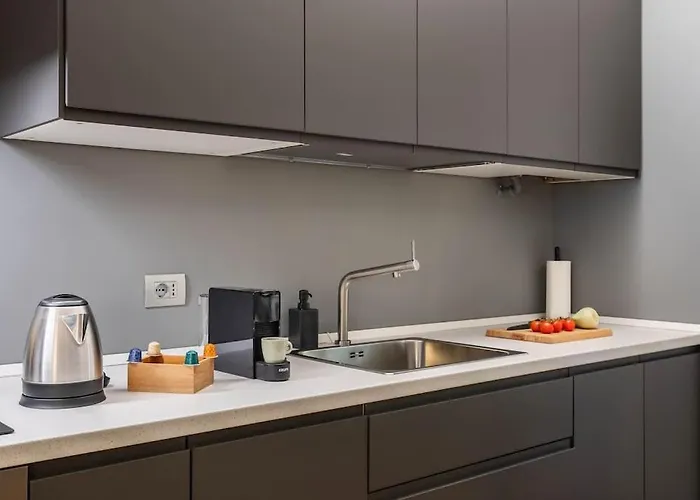 A Few Steps From The Duomo I Design I Free Wifi * Milan