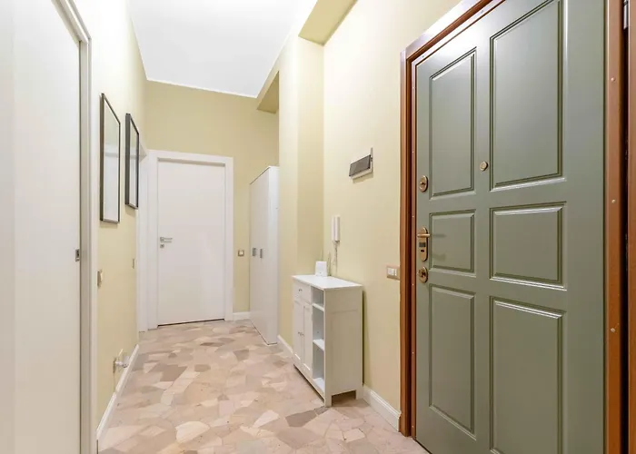 House San Siro M5 2 Netflix *